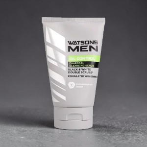 Watsons Men Oil Control চারকোল ক্লেনজিং স্ক্রাব 100g
