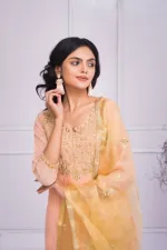 আধা সেলাই করা ওয়েটলেস জর্জেট থ্রি পিস, বডি 54 পর্যন্ত, 6 রং