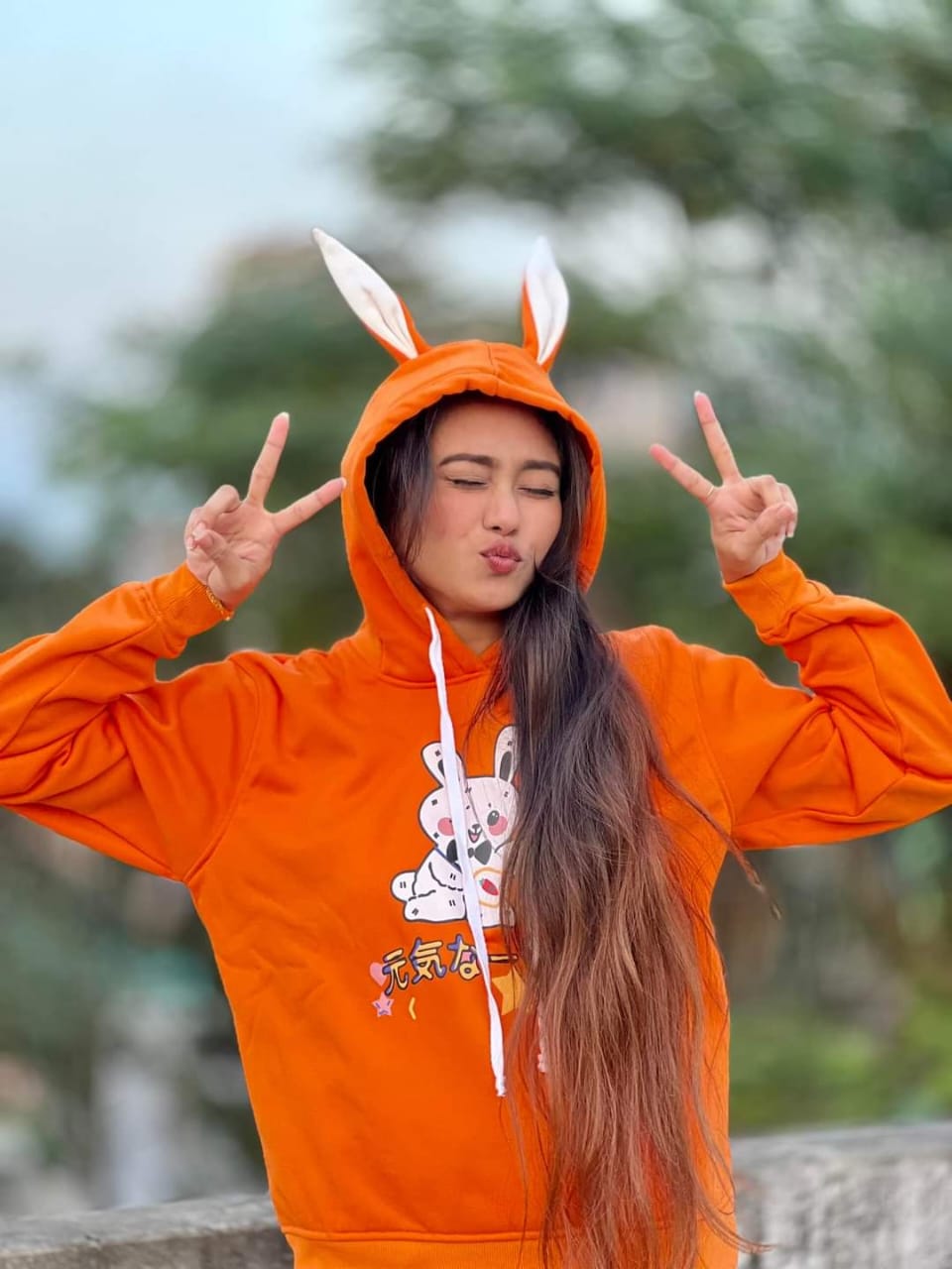 Women's Cotton Fleece Hoodie, 290-320 GSM, Sizes M to XL