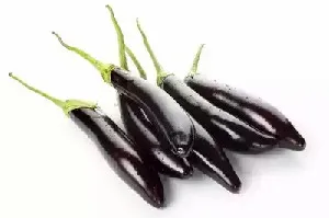 লম্বা কালো বেগুন 500 গ্রাম (± 25 গ্রাম)