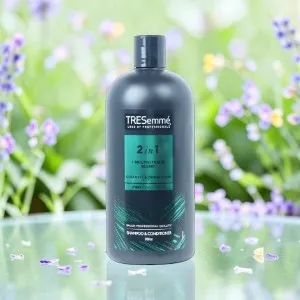 Tresemme 2in1 মাল্টিভিটামিন ব্লেন্ড শ্যাম্পু ও কন্ডিশনার 900ml