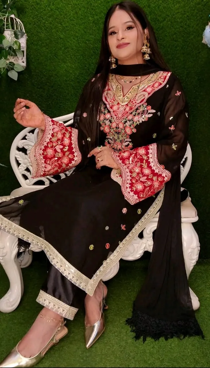 সিকুইন এমব্রয়ডারি জর্জেট থ্রি পিস, 3 রং, সাইজ L ও XL