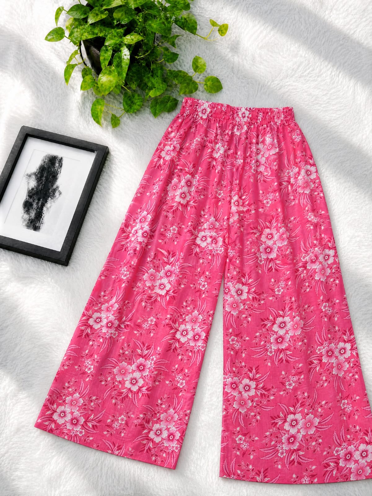 Women's Linen Palazzo Pants, 38 Inch Length, Waist 28 to 42