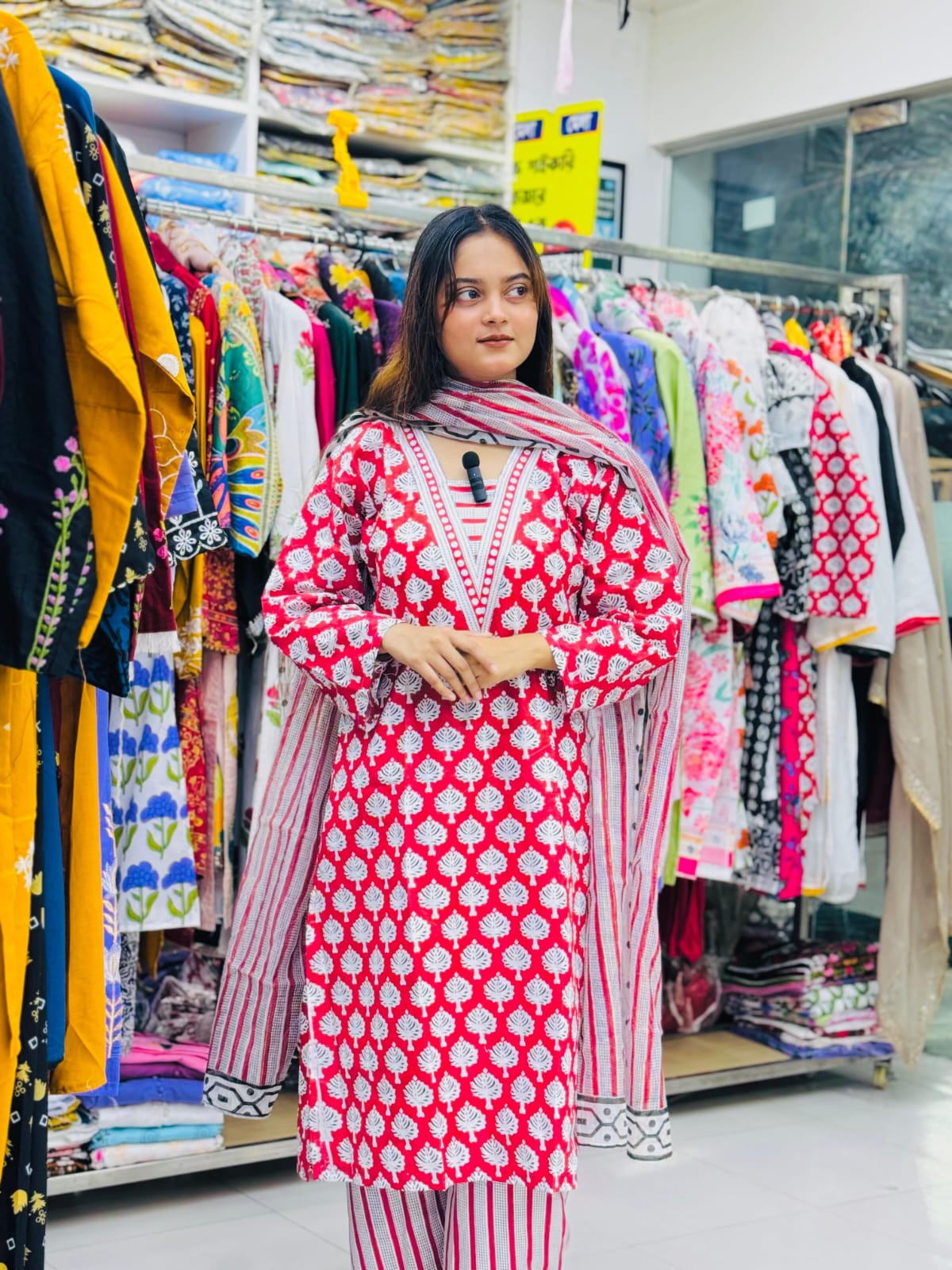 মেয়েদের স্ক্রিন প্রিন্ট থ্রি-পিস, AC কটন কামিজ