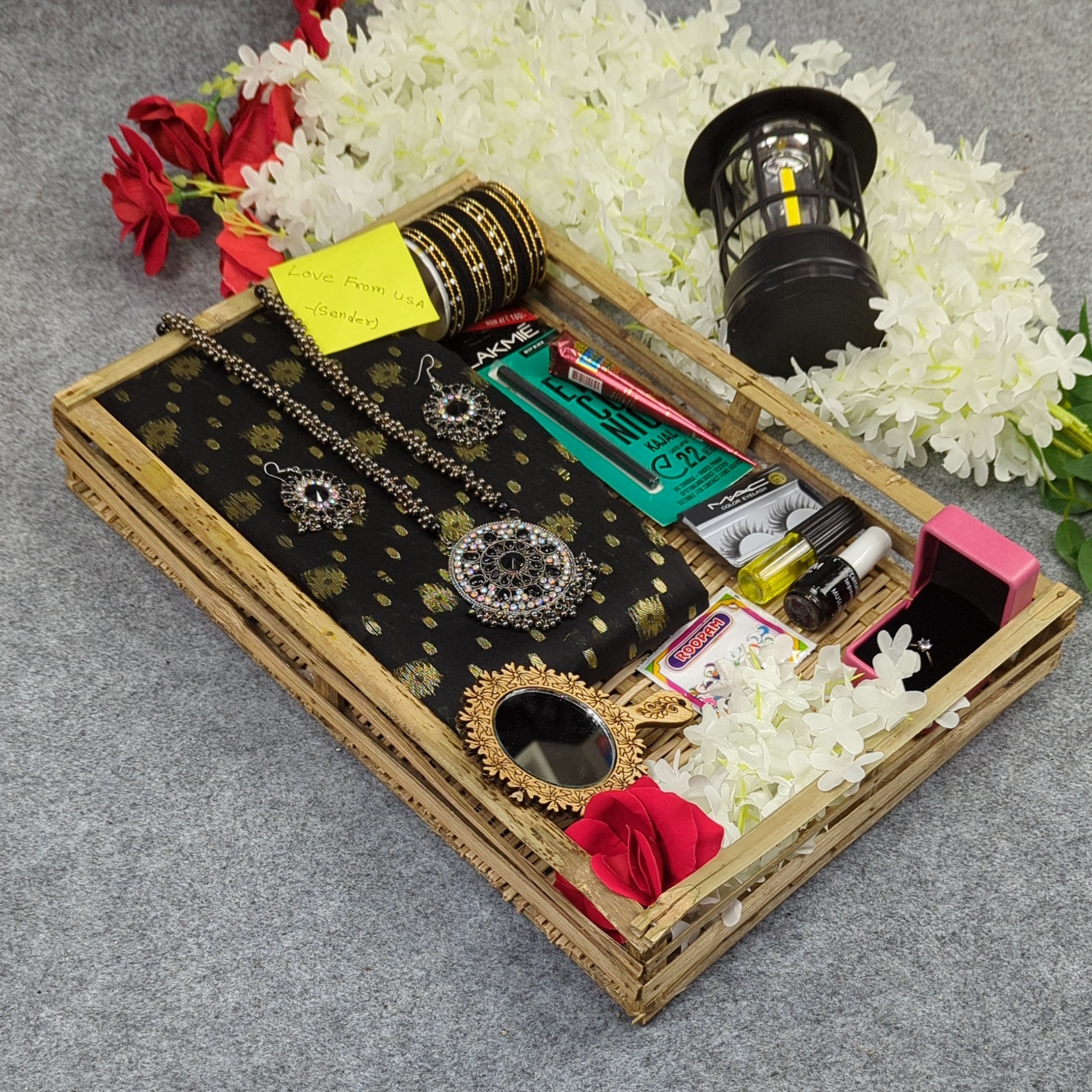 হাফ সিল্ক জামদানি শাড়ি কম্বো সেট - কালো