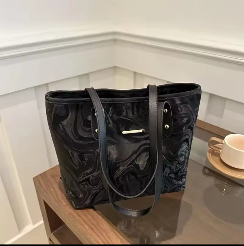 Women's PU Leather Fashion Tote Bag, 2 Colour Choices