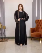 মহিলাদের চেরি কোটি আবায়া সেট বেল্ট ও হিজাবসহ, সাইজ 52-56