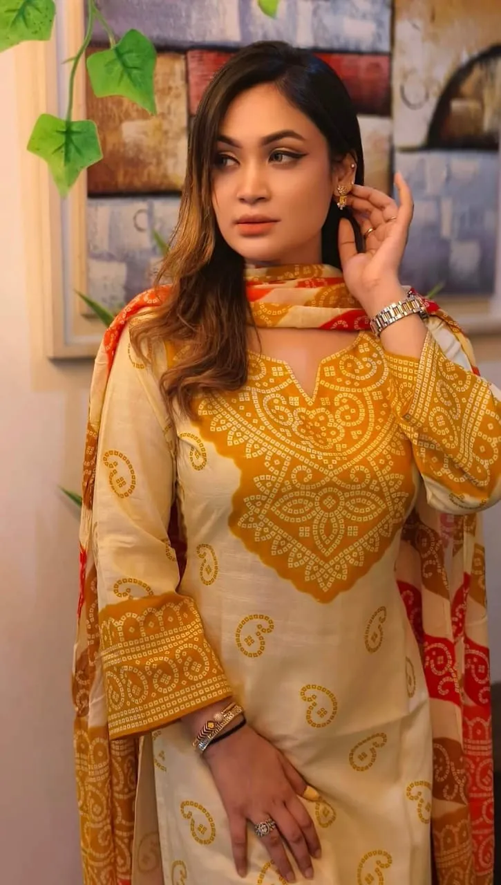 প্রিন্টেড লিনেন কামিজ ও সালোয়ার থ্রি পিস, 6 রং