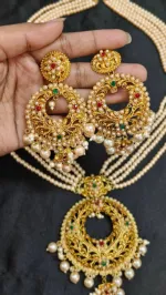 হায়দ্রাবাদি পার্ল সীতাহার ও ঝুমকা জুয়েলারি সেট – গোল্ড প্লেটেড