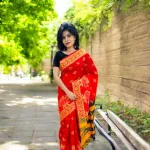 ফুলেল বুটি কাজের হাইব্রিড কটন শাড়ি