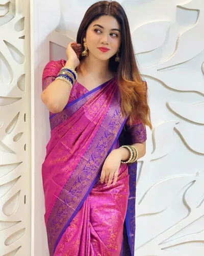 সোনালি পাড় ও জরি বুটির কাঞ্জিভরম সিল্ক শাড়ি, 13+ হাত
