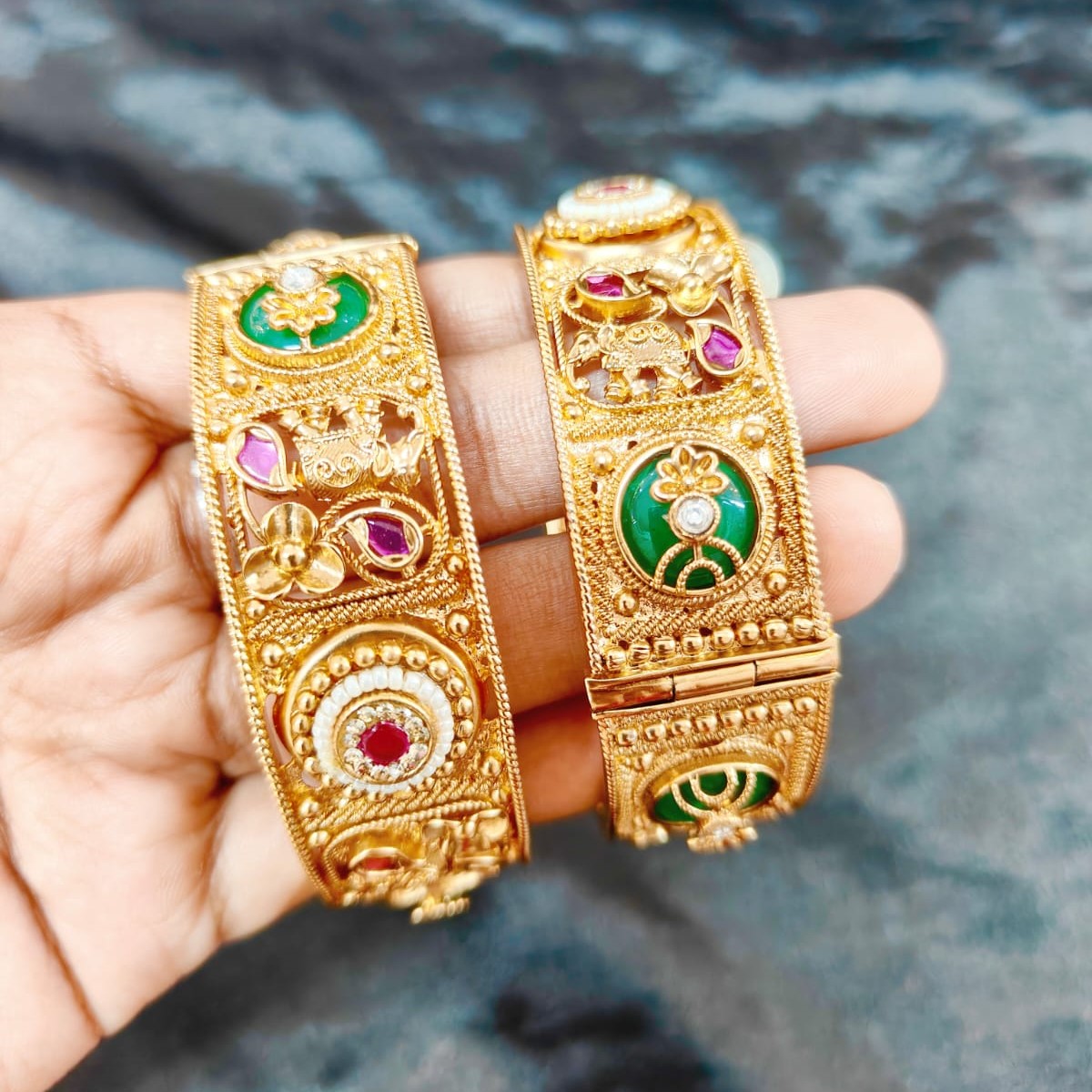 Premium Antique Collection Gold-Plated Bangle Set