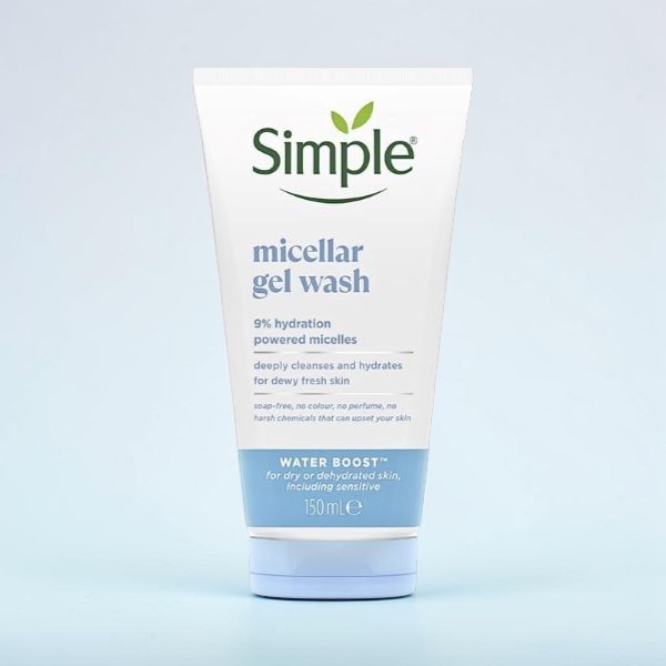 Simple Water Boost 9% Hydration Powered Micellar Gel Wash 150ml (Poland)
