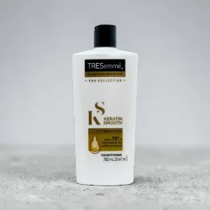 TRESemme Pro Collection Keratin Smooth কন্ডিশনার, মারুলা অয়েলসহ 700ml