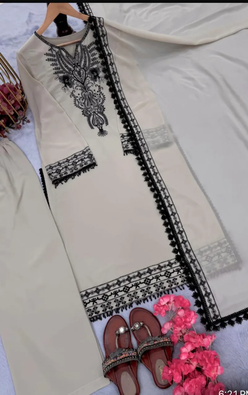 মেয়েদের কটন সিল্ক ডিজিটাল প্রিন্ট থ্রি পিস, 3 রং