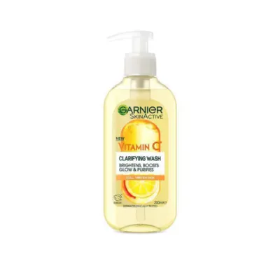 Garnier Vitamin C ক্লারিফাইং ফেস ওয়াশ 200ml