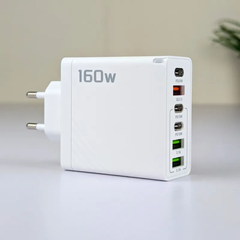 160W GaN মাল্টি অ্যাডাপ্টার চার্জার, 6 পোর্ট ও লাইটনিং ক্যাবলসহ
