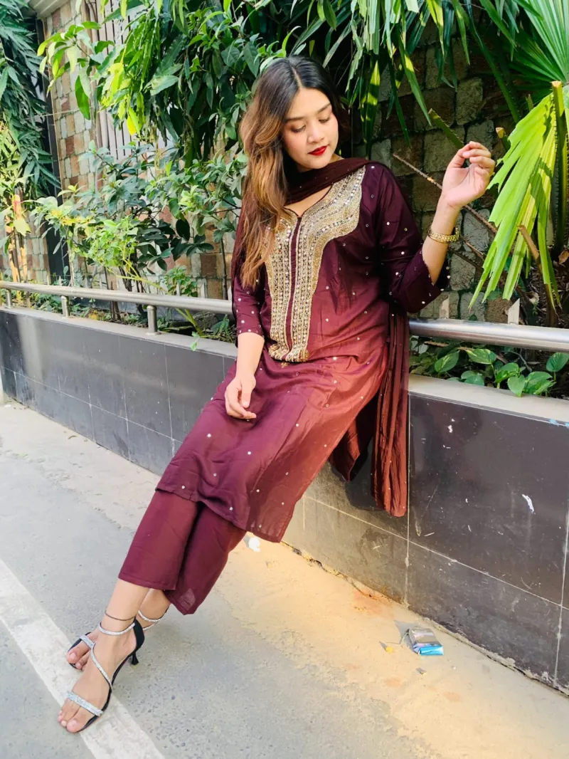 Hand Work Karchupi Three Piece with Stone Work Chiffon Orna