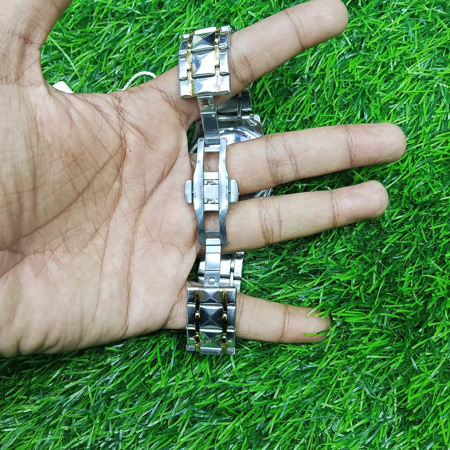 OLEVS 9931 লেডিস ঘড়ি বাটারফ্লাই লক – ব্ল্যাক ডায়াল