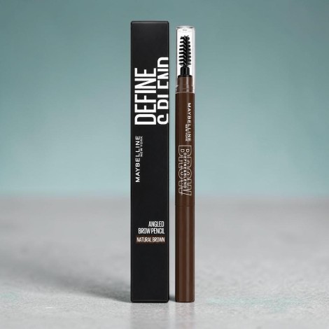 Maybelline New York Define Blend Brow Pencil - Natural Brown (Christmas Island)