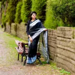 কালো কটন সিল্ক শাড়ি