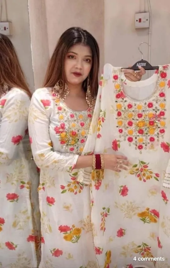 নায়রা কাট লিনেন থ্রি পিস, বডি সাইজ 40, 42 ও 44
