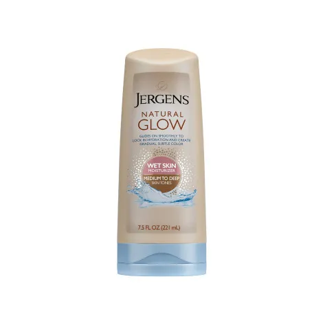 Jergens Natural Glow ওয়েট স্কিন ময়েশ্চারাইজার 221ml (মিডিয়াম থেকে ডিপ স্কিন টোন)