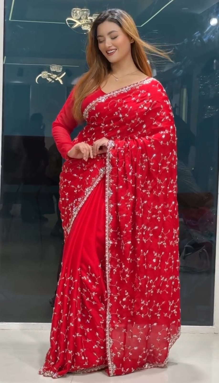 চিনিগুঁড়া জর্জেট শাড়ি, সিকুয়েন্স ও এমব্রয়ডারি, 12 হাত