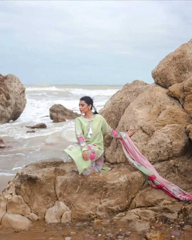 মেয়েদের কটন সিল্ক থ্রি পিস, সিল্ক জর্জেট ওড়না, 5 রং