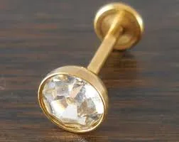 গোল্ড প্লেটেড ক্রিস্টাল নোজ পিন (নাকফুল)