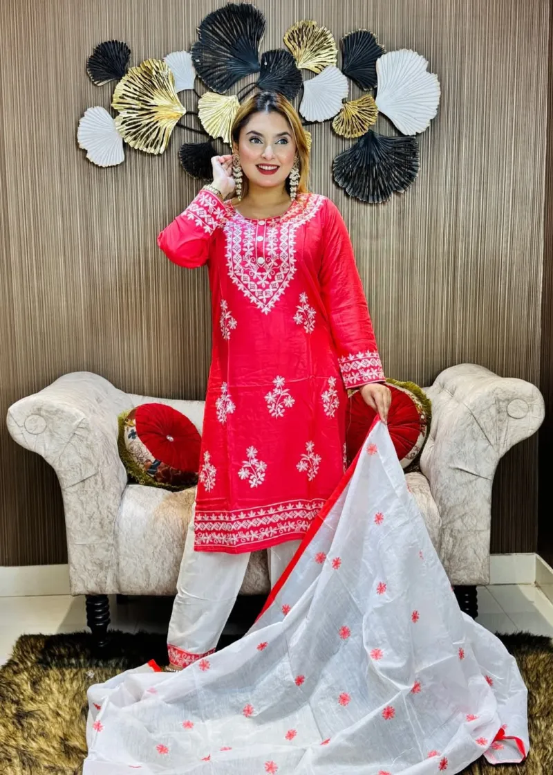 চিকনকারি নেকলেস এমব্রয়ডারি কটন থ্রি পিস, রেয়ন সিল্ক ওড়না