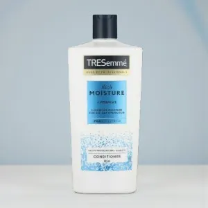Tresemme Rich Moisture ভিটামিন E কন্ডিশনার 685ml