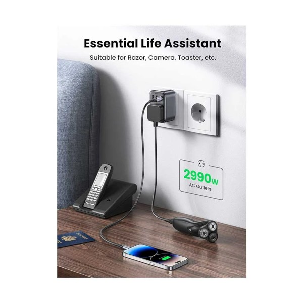 Ugreen CD314 30W PD ডুয়াল USB, USB-C এবং AC আউটলেট (UK) চার্জার