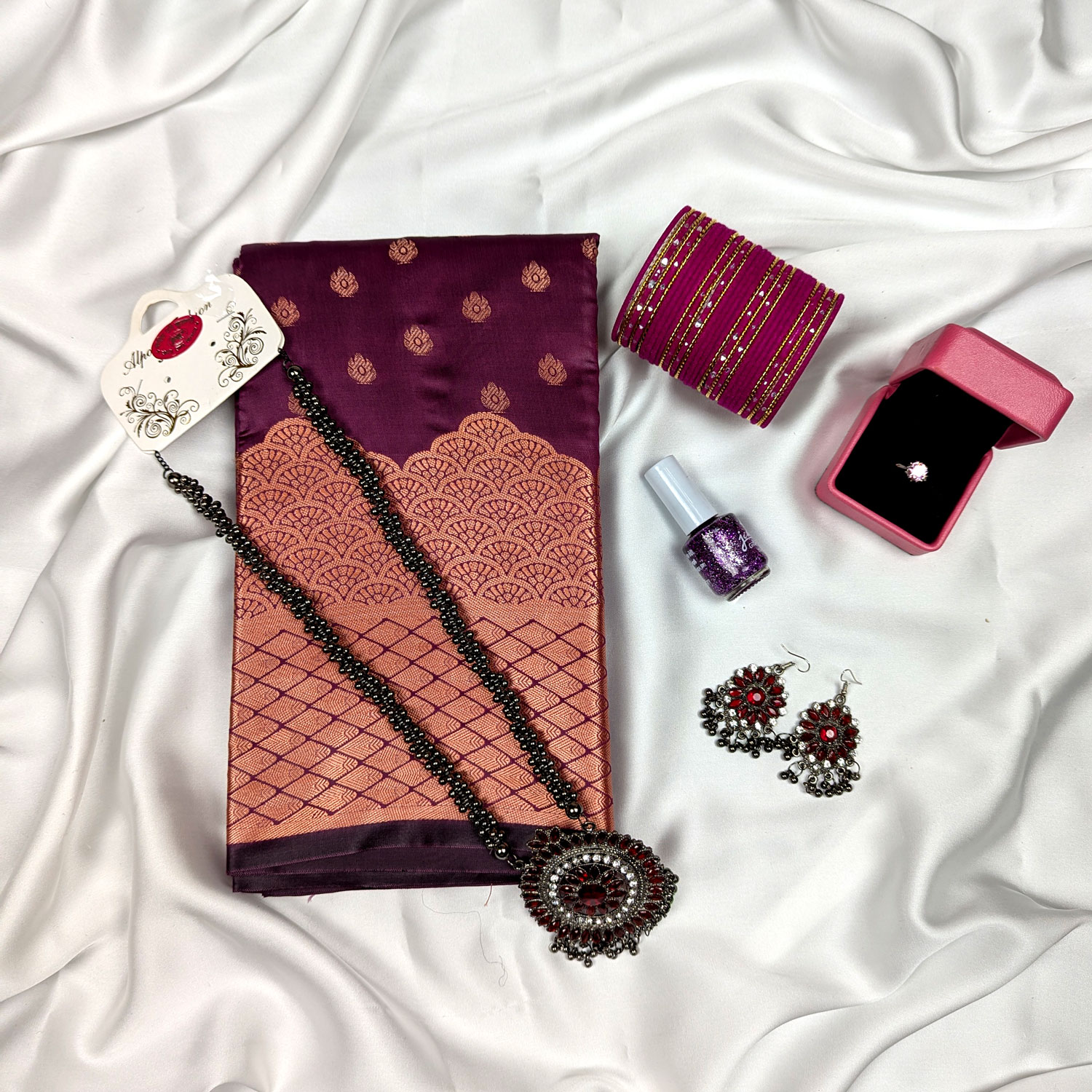 সিল্ক কাতান শাড়ি কম্বো প্যাক – অনিয়ন