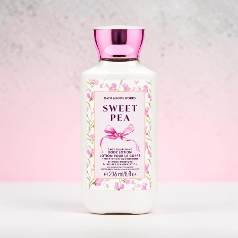 Bath & Body Works Sweet Pea Daily Nourishing Body Lotion 236ml (USA)