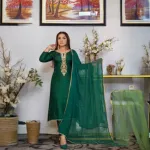 সিল্ক এমব্রয়ডারি থ্রি-পিস