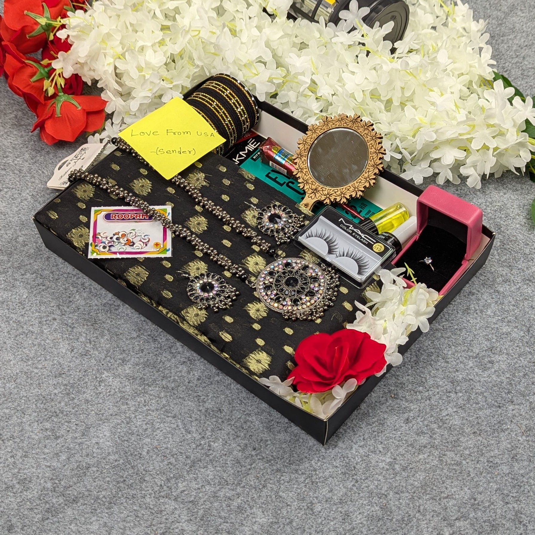 হাফ সিল্ক জামদানি শাড়ি কম্বো সেট - কালো
