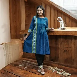 কুর্তি সেট – কটন কুর্তা ও বাটার সিল্ক প্যান্ট
