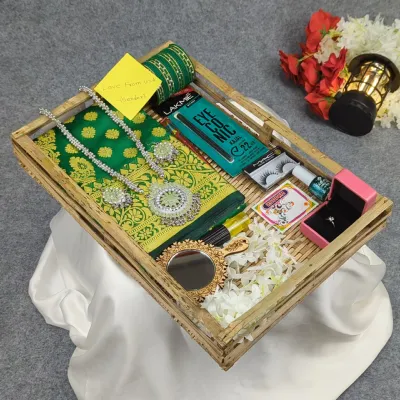 সিল্ক কাতান শাড়ি কম্বো সেট - সবুজ