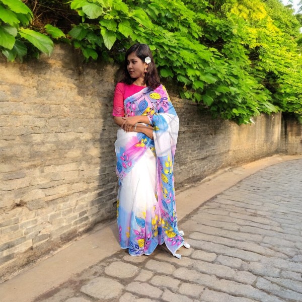 হ্যান্ডপ্রিন্ট সিল্ক শাড়ি