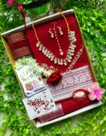 Gift Saree Combo with Kundan Set, Bangles, Gajra and Box