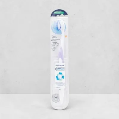 Sensodyne Advanced Complete Protection মিডিয়াম টুথব্রাশ (মাঝারি ব্রিসল)