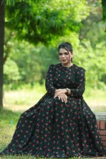 মেয়েদের ফুললি স্টিচড প্রিন্টেড পরী গাউন, ফ্রি সাইজ 44 পর্যন্ত
