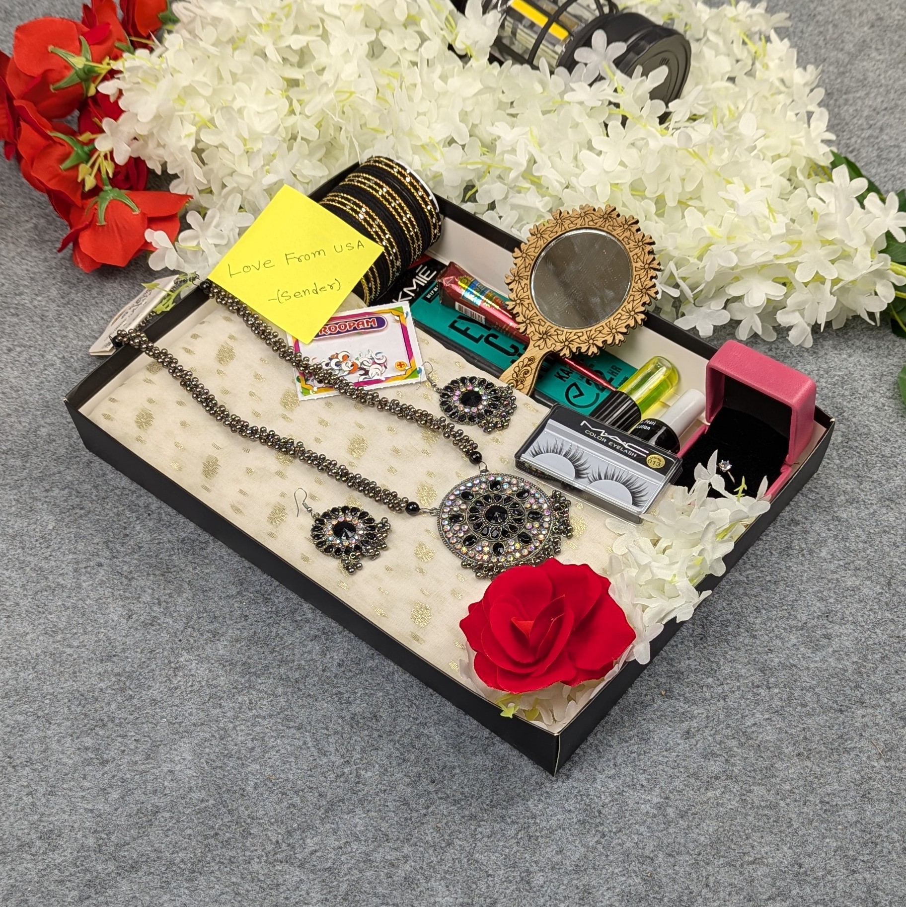হাফ সিল্ক জামদানি শাড়ি কম্বো সেট - অফ-হোয়াইট