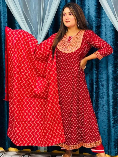 Women's Linen Three Piece with Sequin Embroidery, Free Size 42