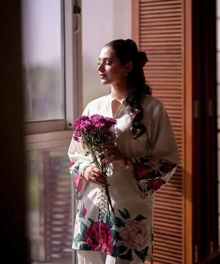 মেয়েদের Dubai Silk টু পিস, ডিজিটাল প্রিন্ট, 2টি রং