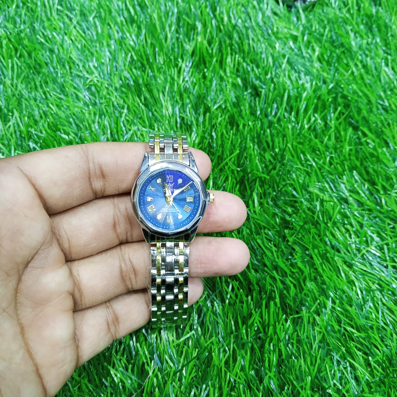 OLEVS 9931 মেয়েদের স্টেইনলেস স্টিল লুমিনাস ঘড়ি – সিলভার ব্লু