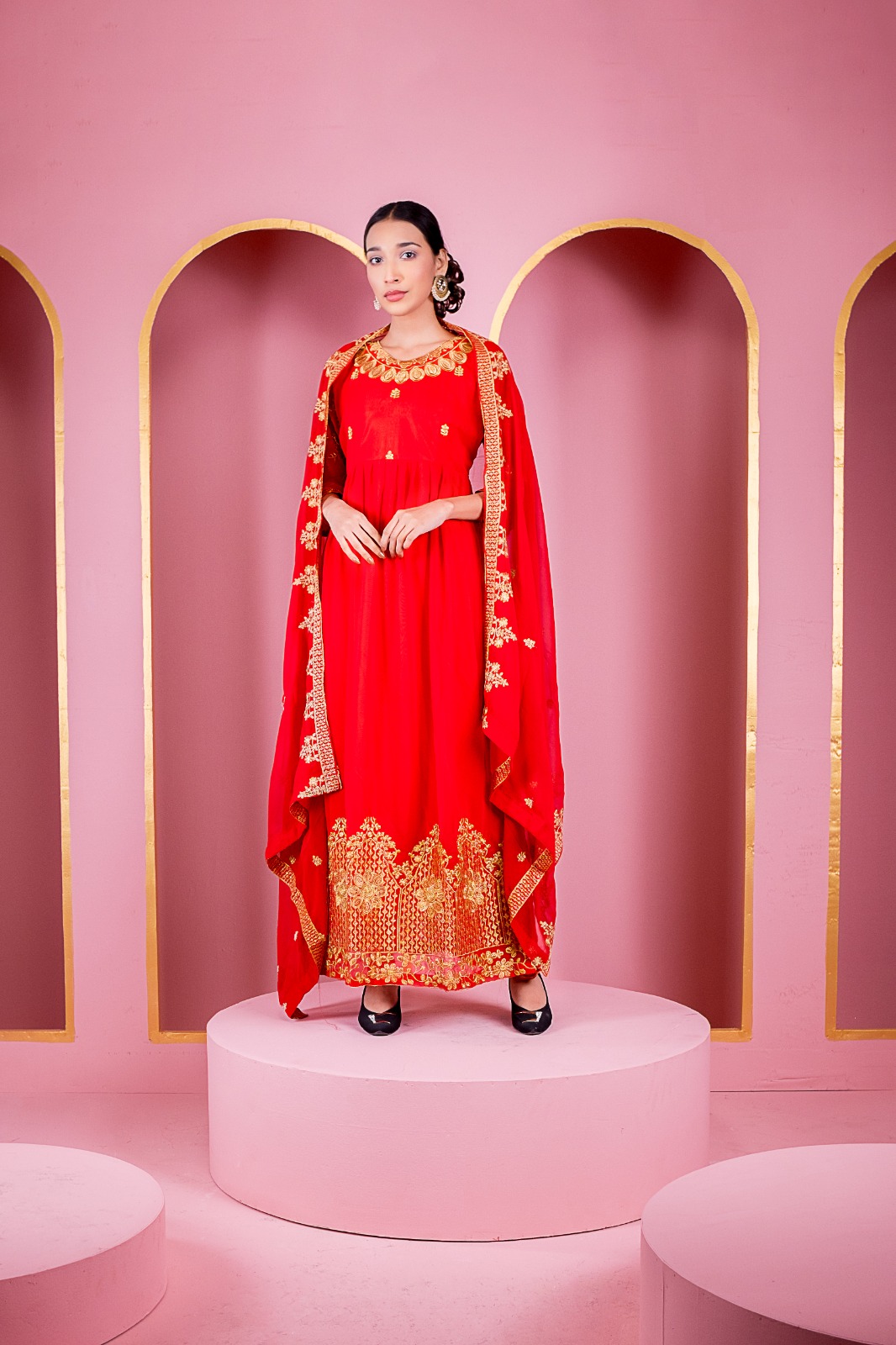 Women's Georgette Embroidered Party Dress with Inner, Up to 47 Inch