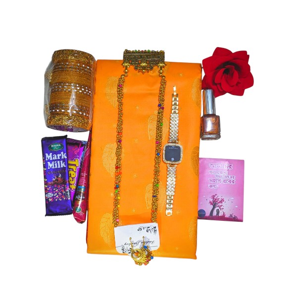 Attractive Saree Gift Combo Set