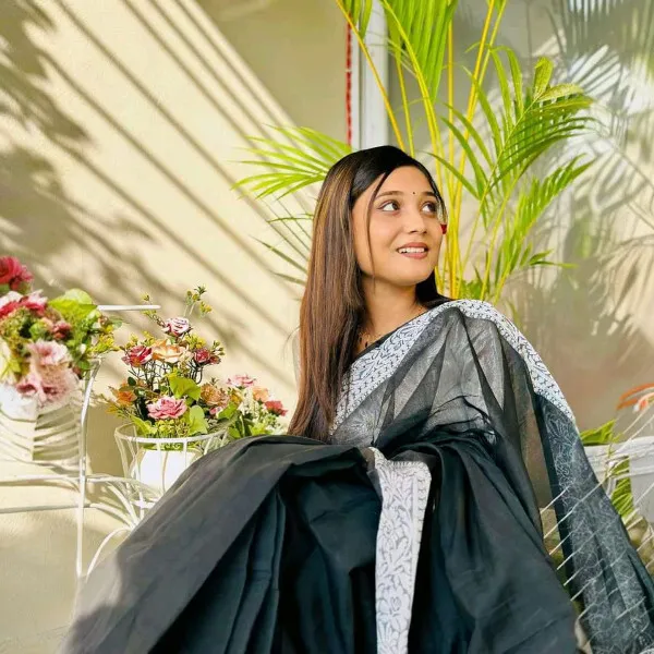 কটন মিক্সড শাড়ি